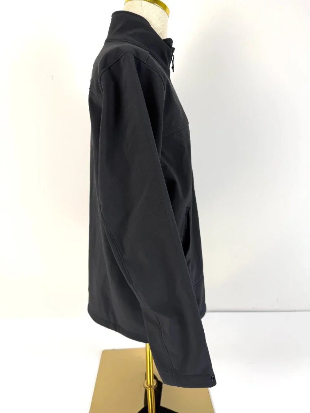 The North Face Men's Black Softshell Jacket M Regular Full Zip Zipped Pockets